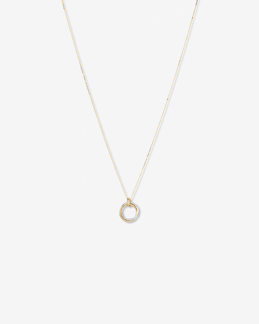 Round Cut Cubic Zirconia in 925 Sterling Silver Necklace 1