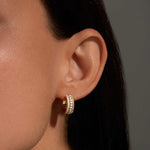0.50 TCW Round Cut Moissanite Pirouette Huggies Earrings in Gold 3
