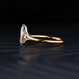 Stunning 2.0 CT Pear Moissanite Engagement Ring with Solitaire & Split Shank Design 2