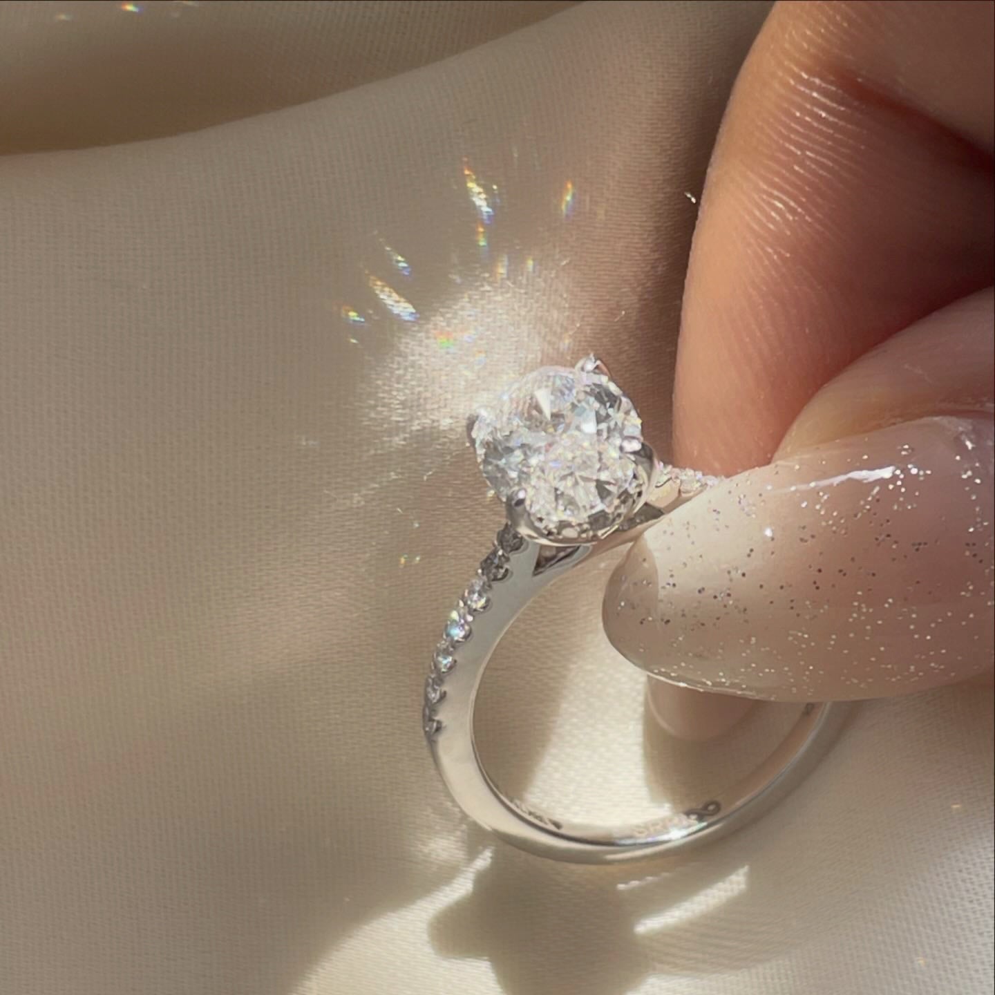 Stunning 1.0 CT Oval Moissanite Engagement Ring with Hidden Halo & Pave Design 4