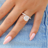 Stunning 0.3 TCW Round Moissanite Stone in Full Eternity Wedding Band 4