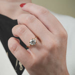 Stunning 0.50-1.50 CT Round Moissanite Engagement Ring With Cluster Design 4