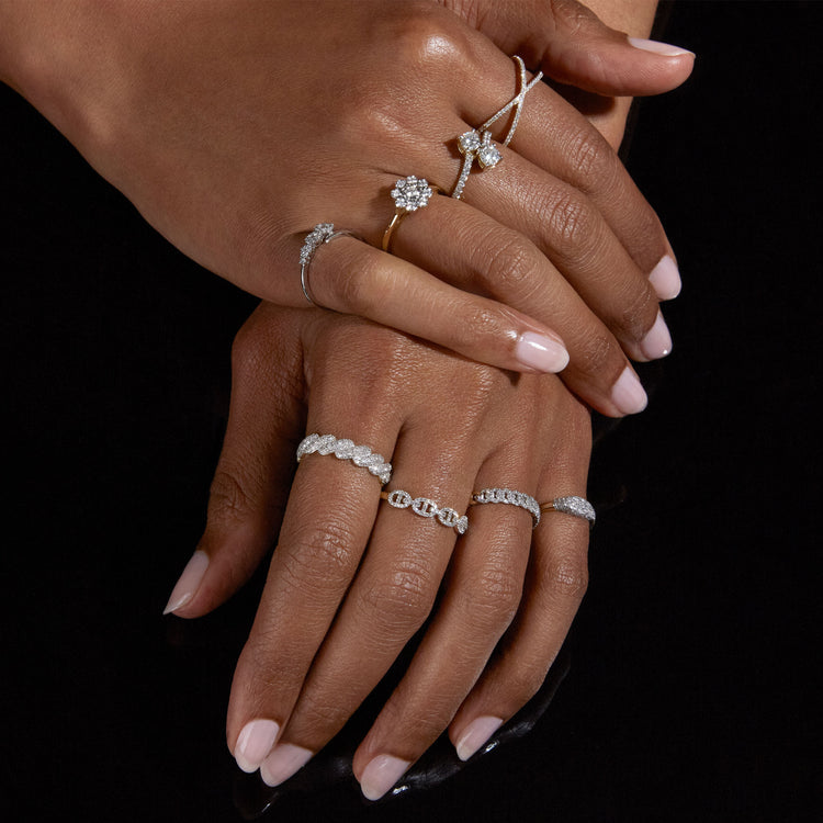 Stunning 0.21 TCW Round Moissanite Stones Linked Stones Wedding Bands 9