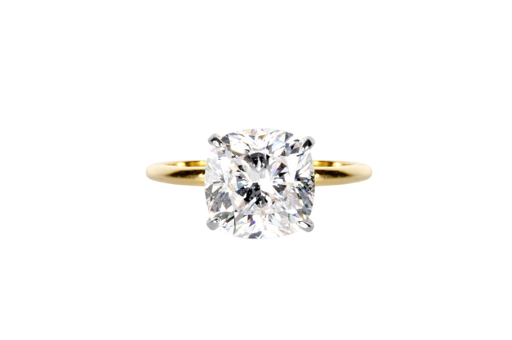 Cushion Cut Solitaire Style Cubic Zirconia in 925 Sterling Silver Ring 1