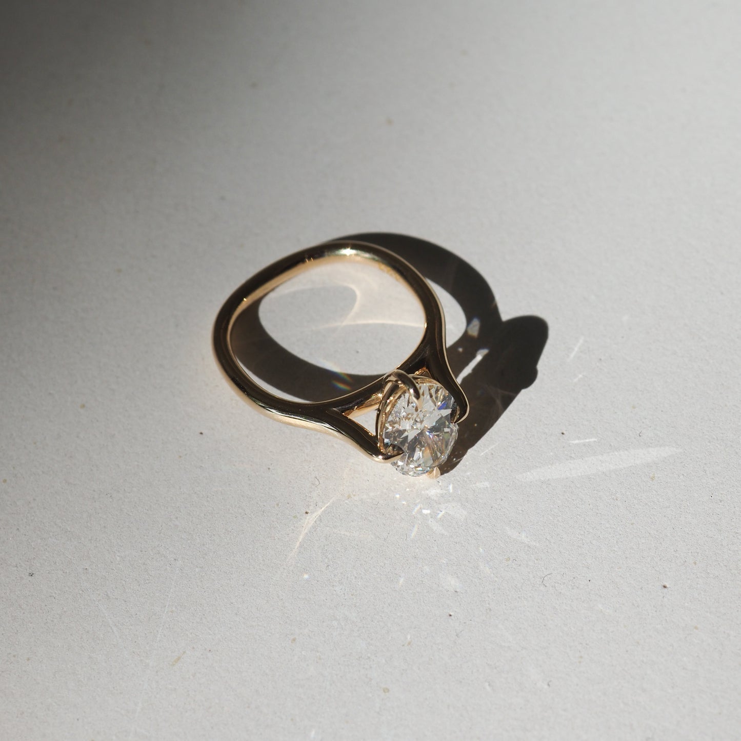 Stunning 2.0 CT Oval Moissanite Engagement Ring with Solitaire Design 2