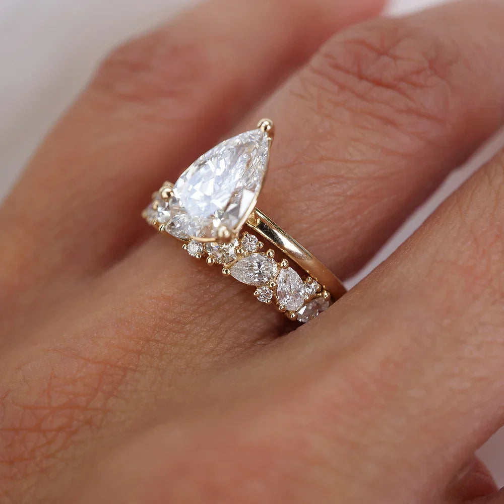 Stunning 0.4 TCW Pear & Round Moissanite Stones Alternate Wedding Band 5