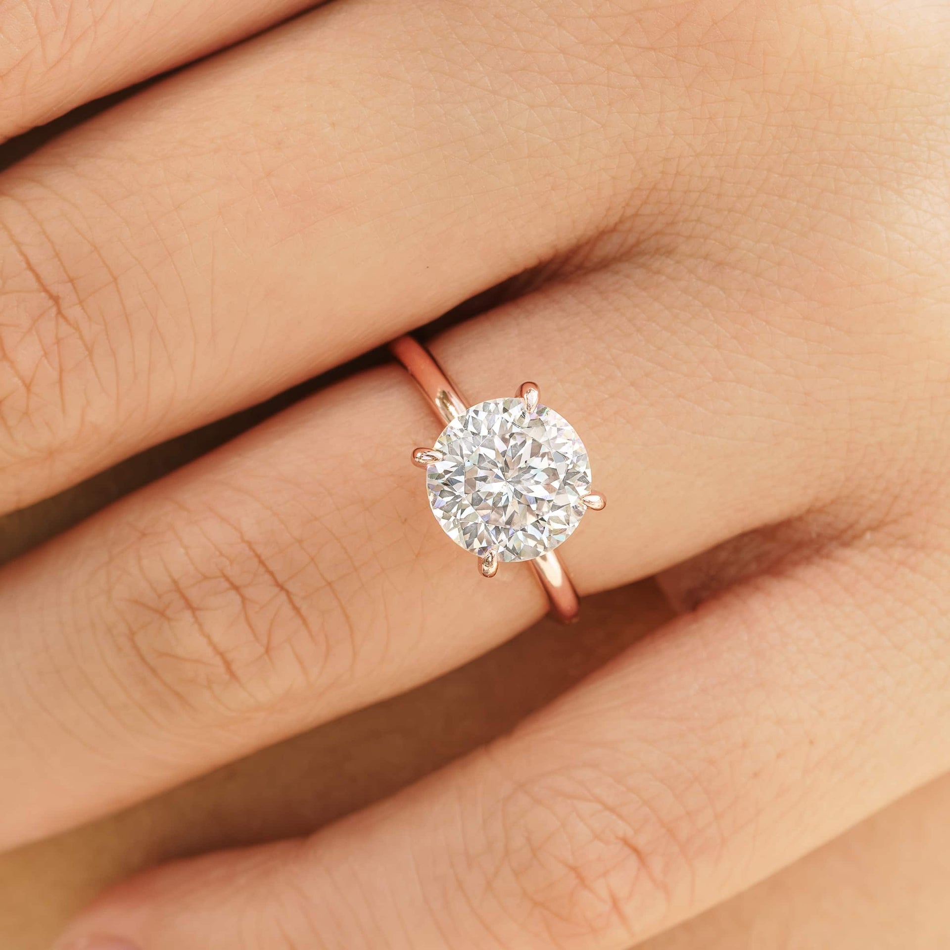 Stunning 3.0 CT Round Moissanite Engagement Ring with Hidden Halo Design 6