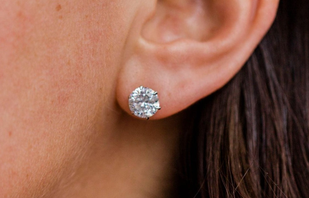 Round Cut Cubic Zirconia in 925 Sterling Silver Earrings 2
