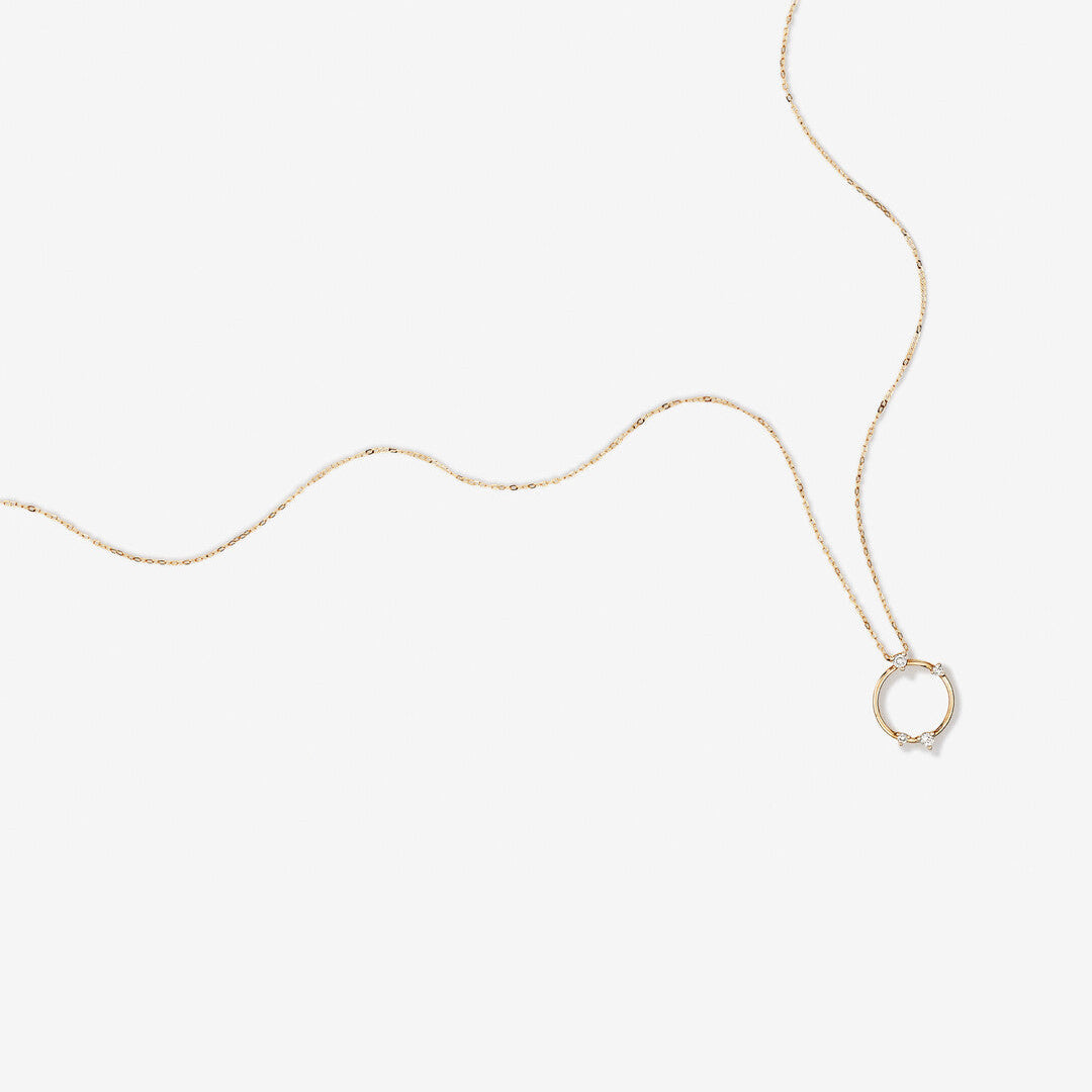 Round Cut Cubic Zirconia in 925 Sterling Silver Necklace 2