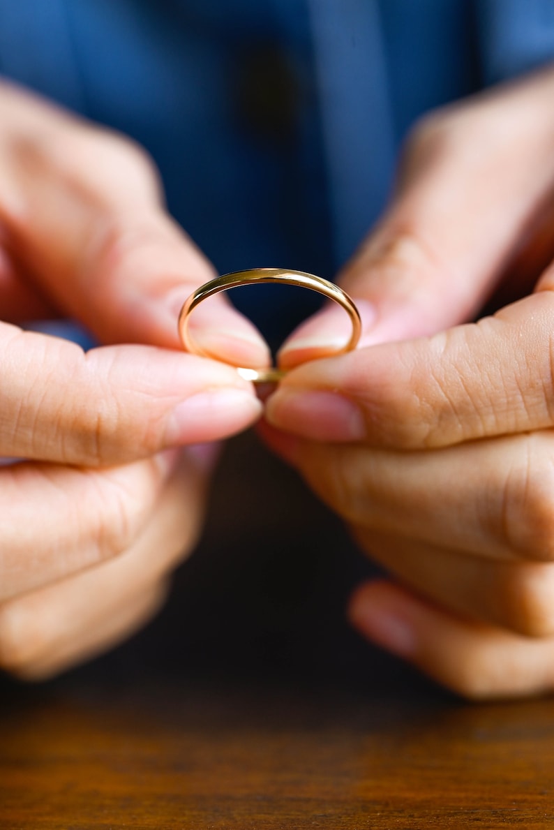 Stunning Minimalist Metal Wedding Bands 2