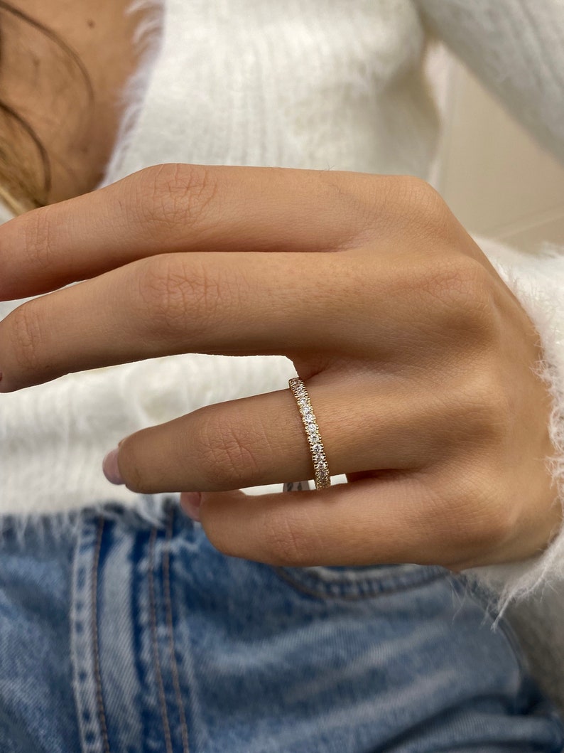 Stunning 0.32 TCW Round Moissanite Stones Half Eternity Wedding Band 5