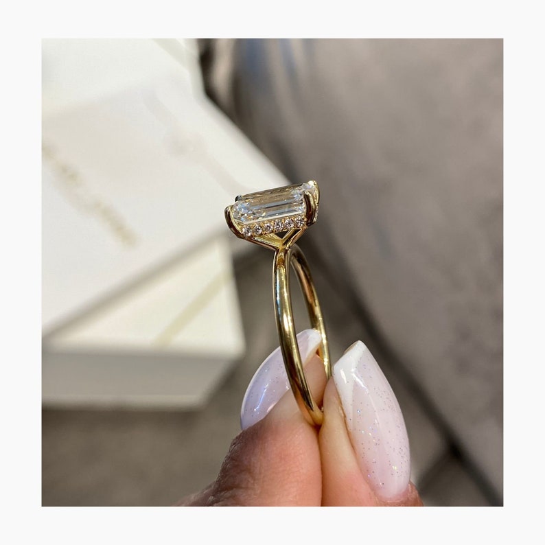 Stunning 3.0 CT Emerald Cut Moissanite Engagement Ring with Hidden Halo Design 4