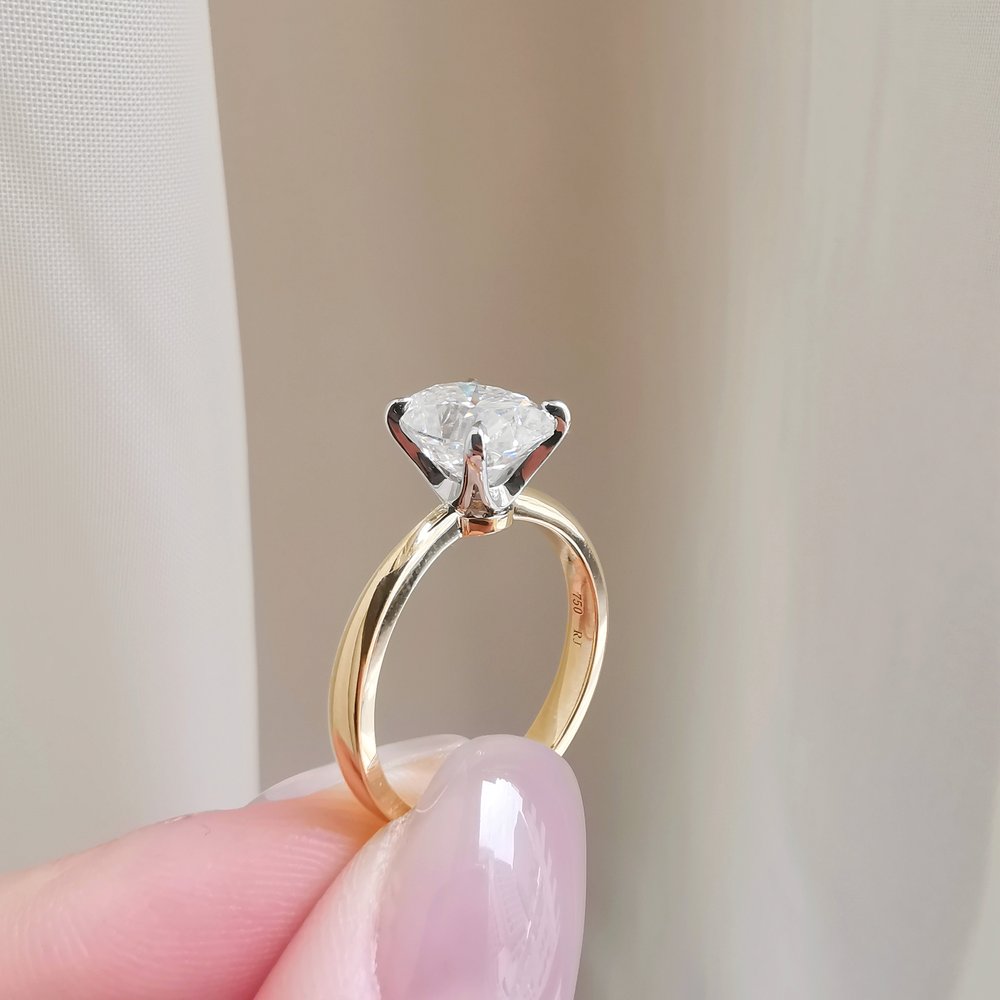 Oval Solitaire Lab Grown Diamond Engagement Ring
