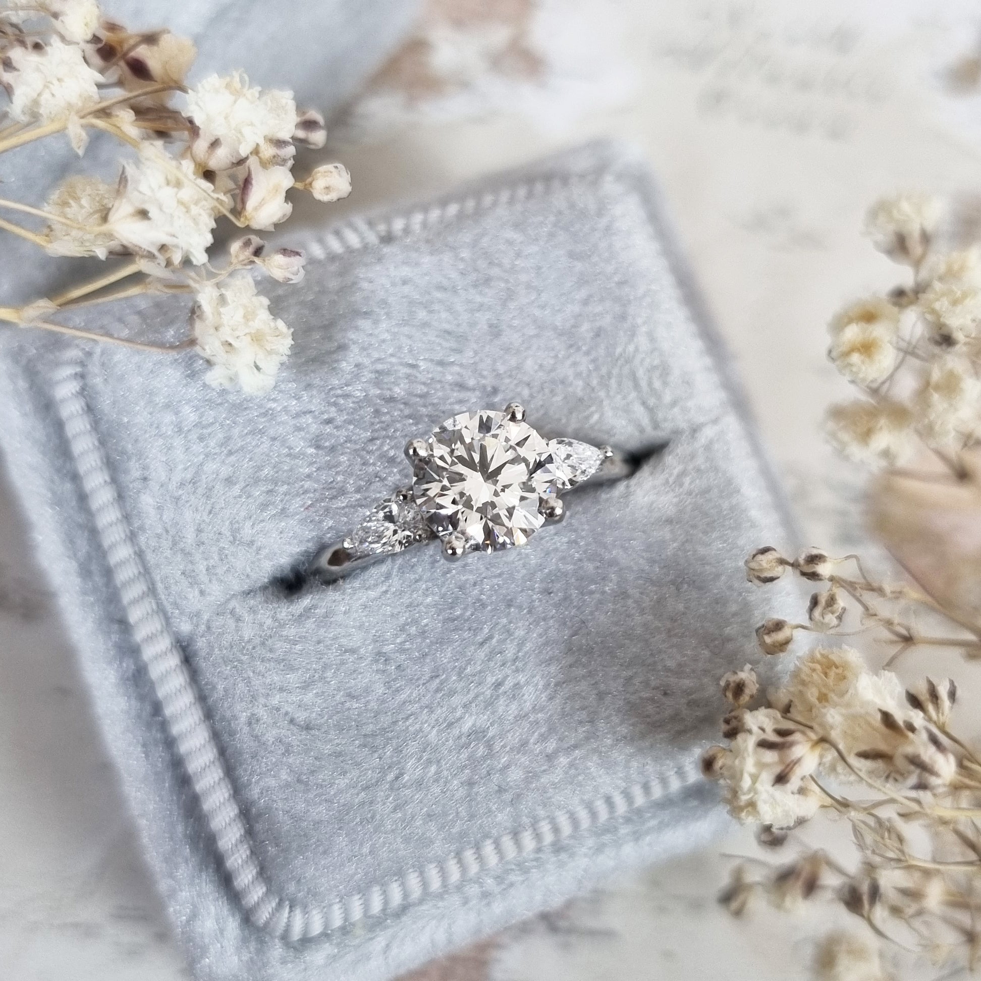 1.0 CT Round Three Stones Lab Grown Diamond Engagement Ring