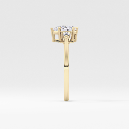 Pear Cut 0.86 Carat Moissanite Ring – Three Stones Setting in Gold