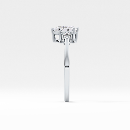 Pear Cut 0.86 Carat Moissanite Ring – Three Stones Setting in Gold