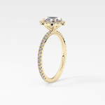 Oval Cut 0.91 Carat Moissanite Ring – Halo & Pave Setting in Gold
