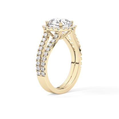 Cushion Cut 3.28 Carat Moissanite Ring – Split Shank & Halo Setting in Gold