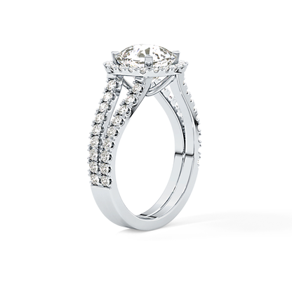 Cushion Cut 3.28 Carat Moissanite Ring – Split Shank & Halo Setting in Gold