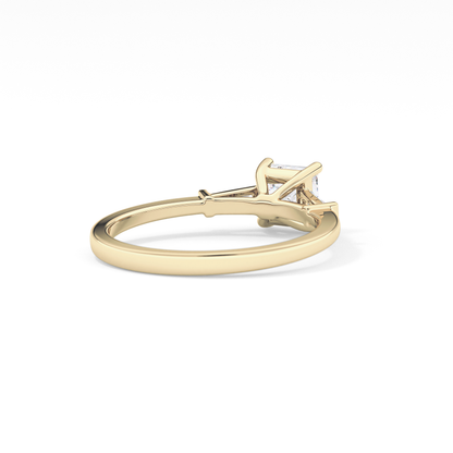 Princess Cut 0.78 Carat Moissanite Ring – Three Stones Setting in Gold