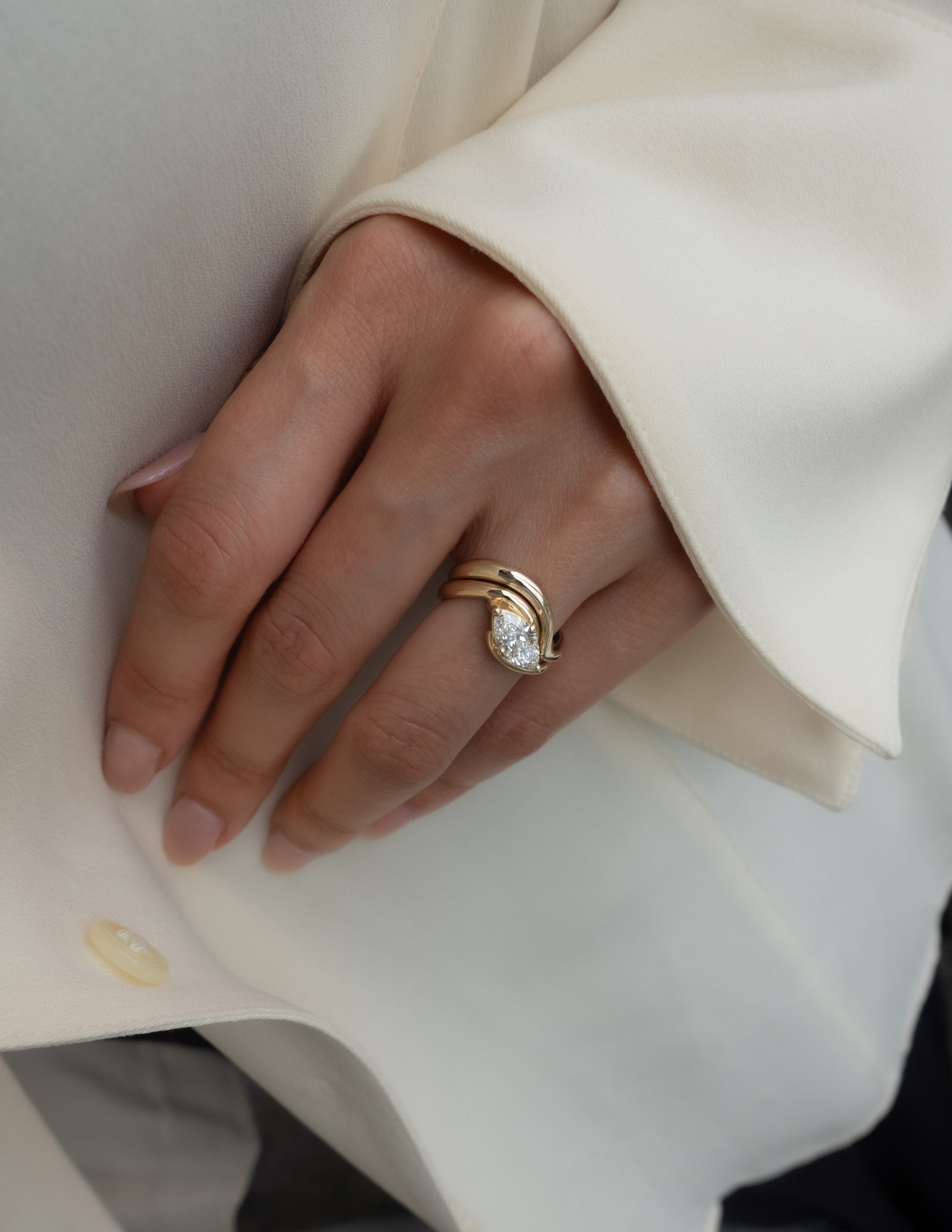 Oval Solitaire Lab Grown Diamond Engagement Ring
