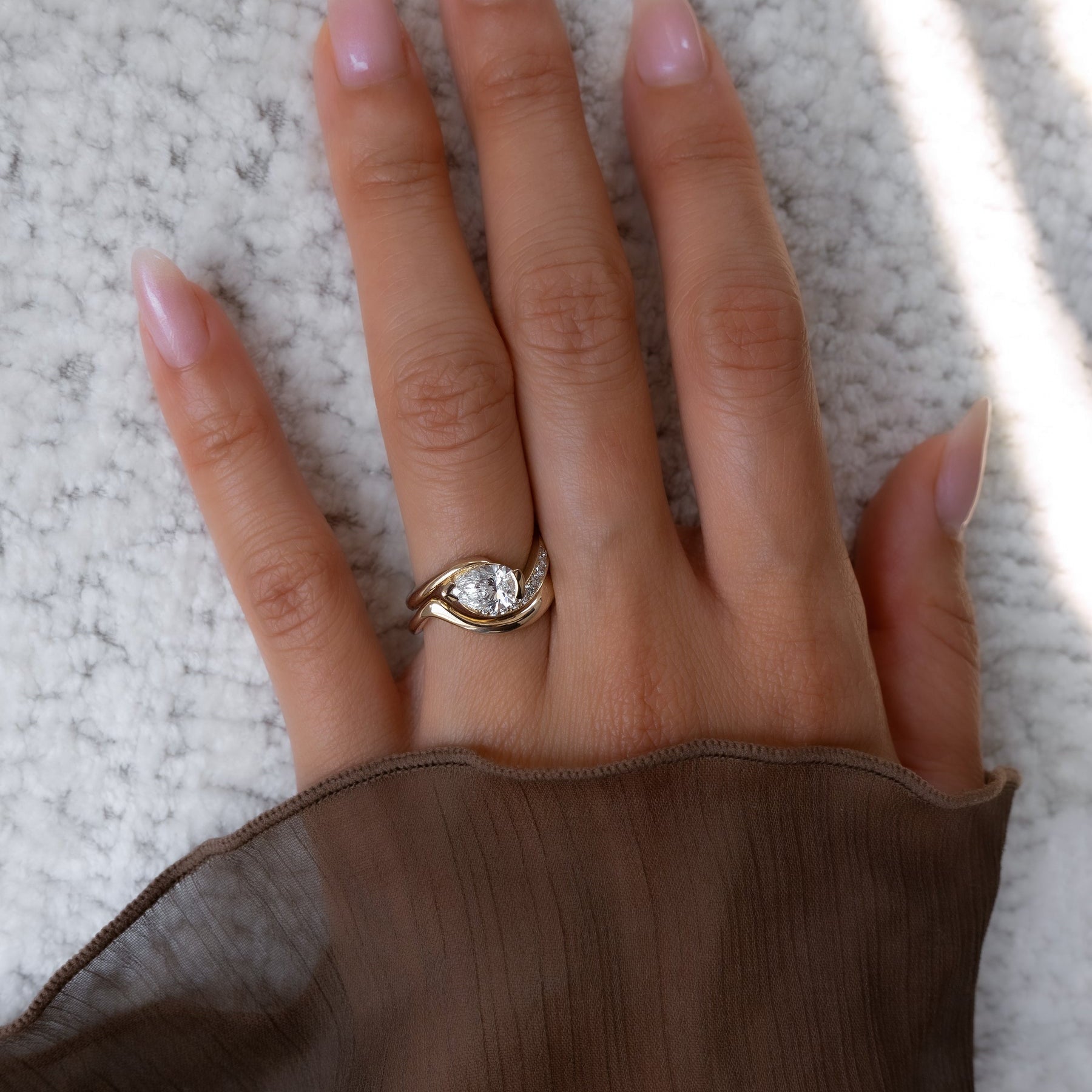 Oval Solitaire Lab Grown Diamond Engagement Ring