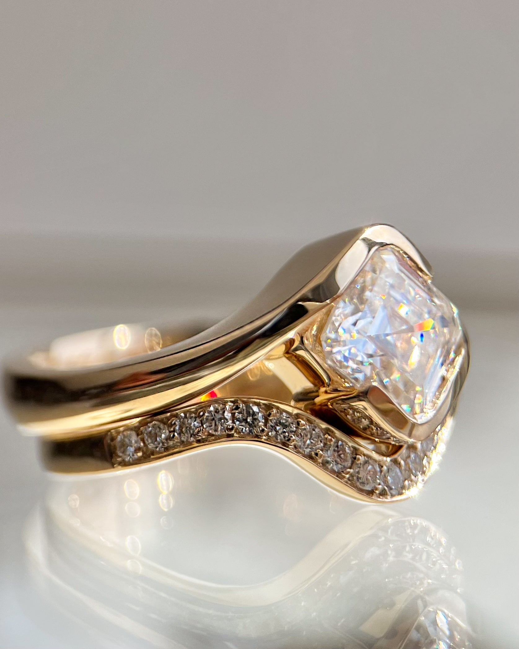 Oval Solitaire Lab Grown Diamond Engagement Ring