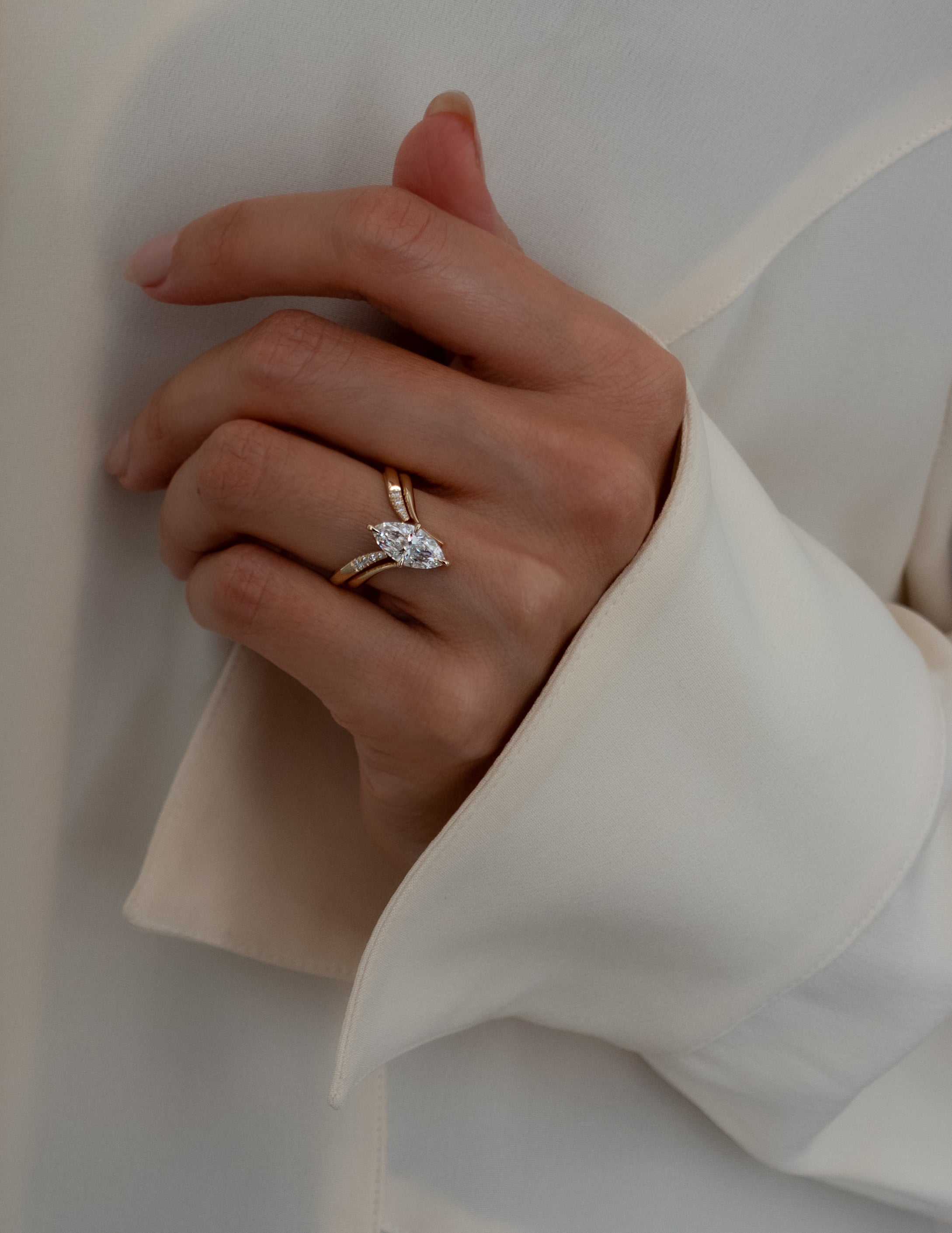 Oval Solitaire Lab Grown Diamond Engagement Ring