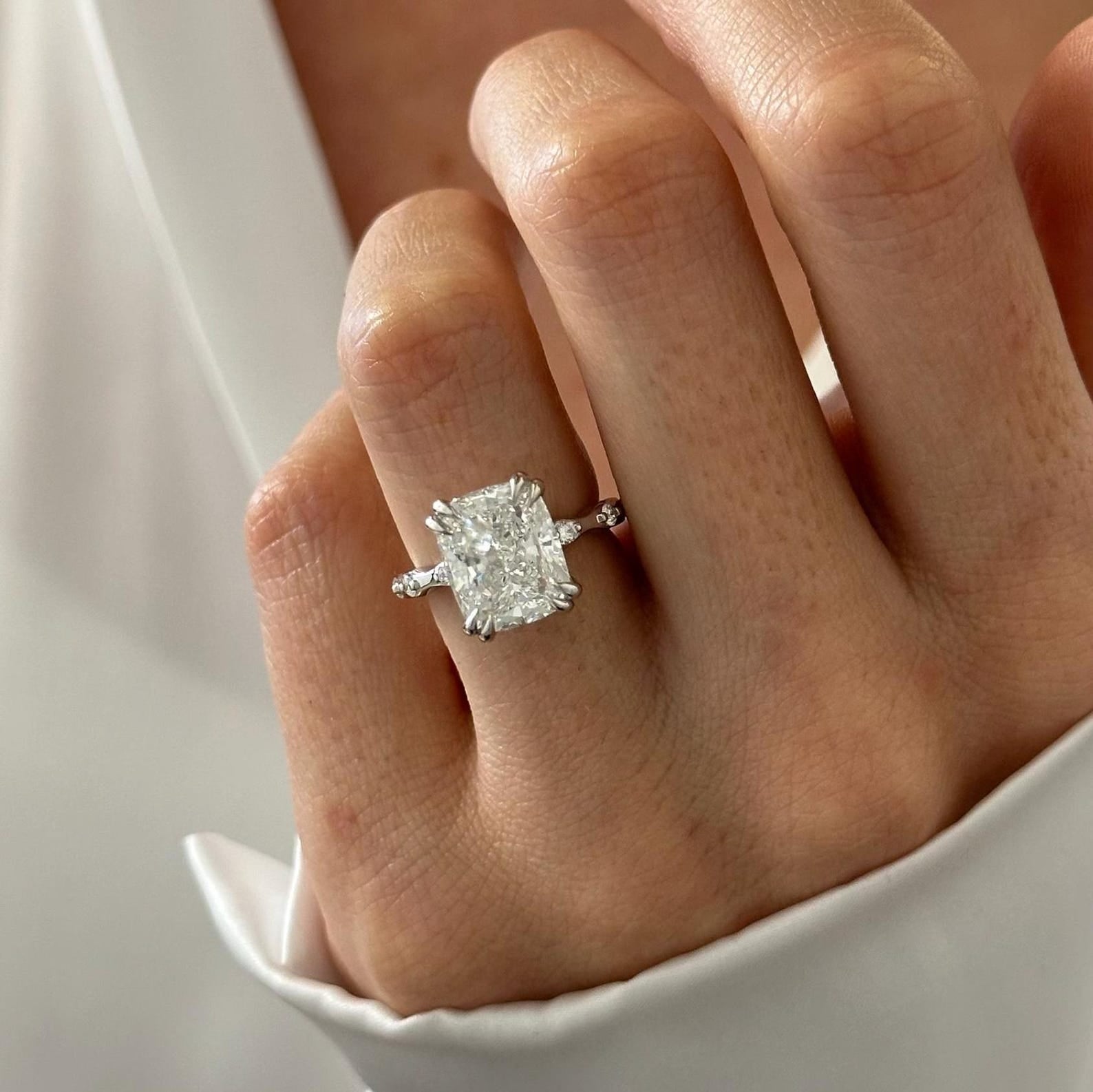 2 CT Round Halo & Pave Lab Grown Diamond Engagement Ring