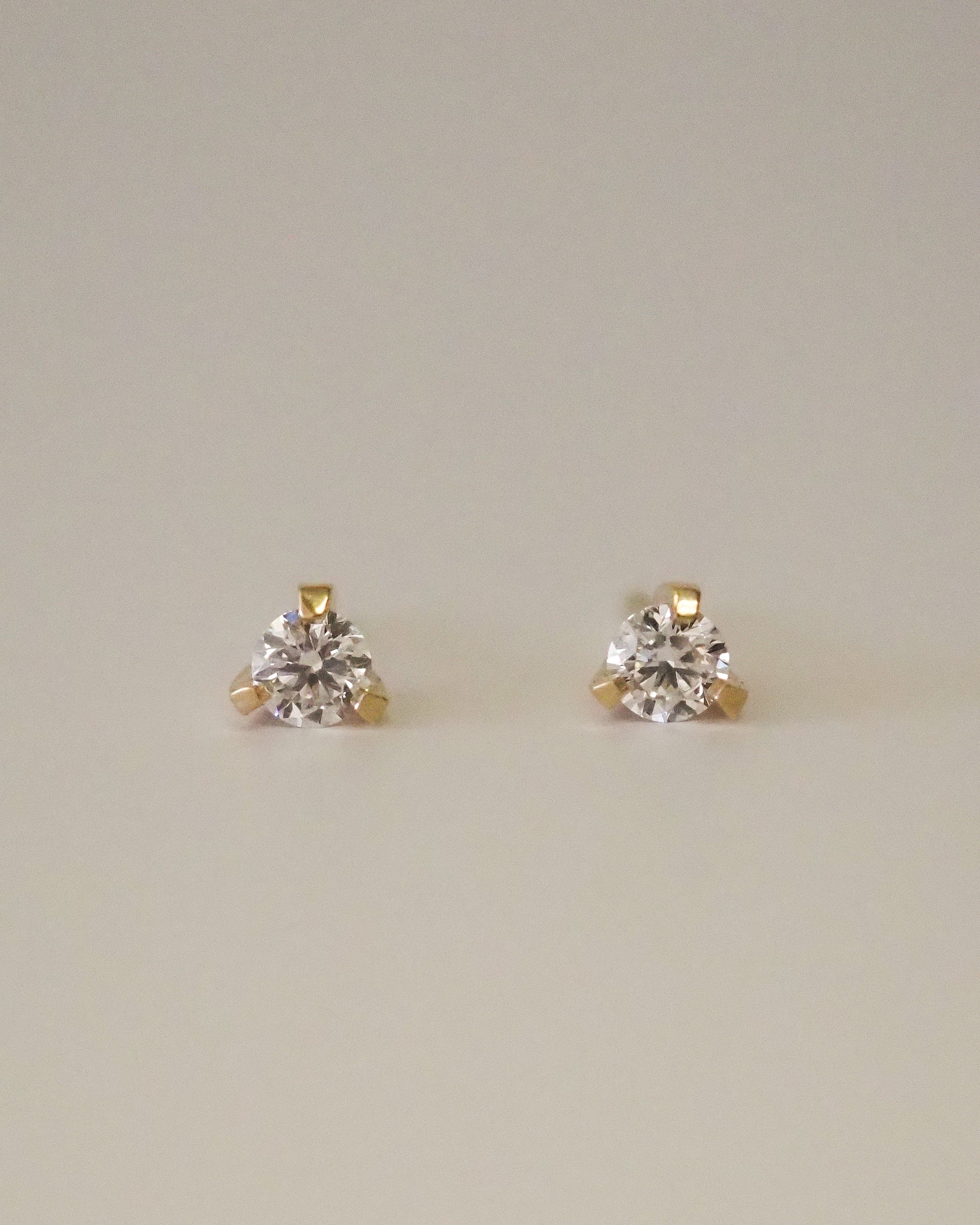 2 CT Round Halo & Pave Lab Grown Diamond Earring