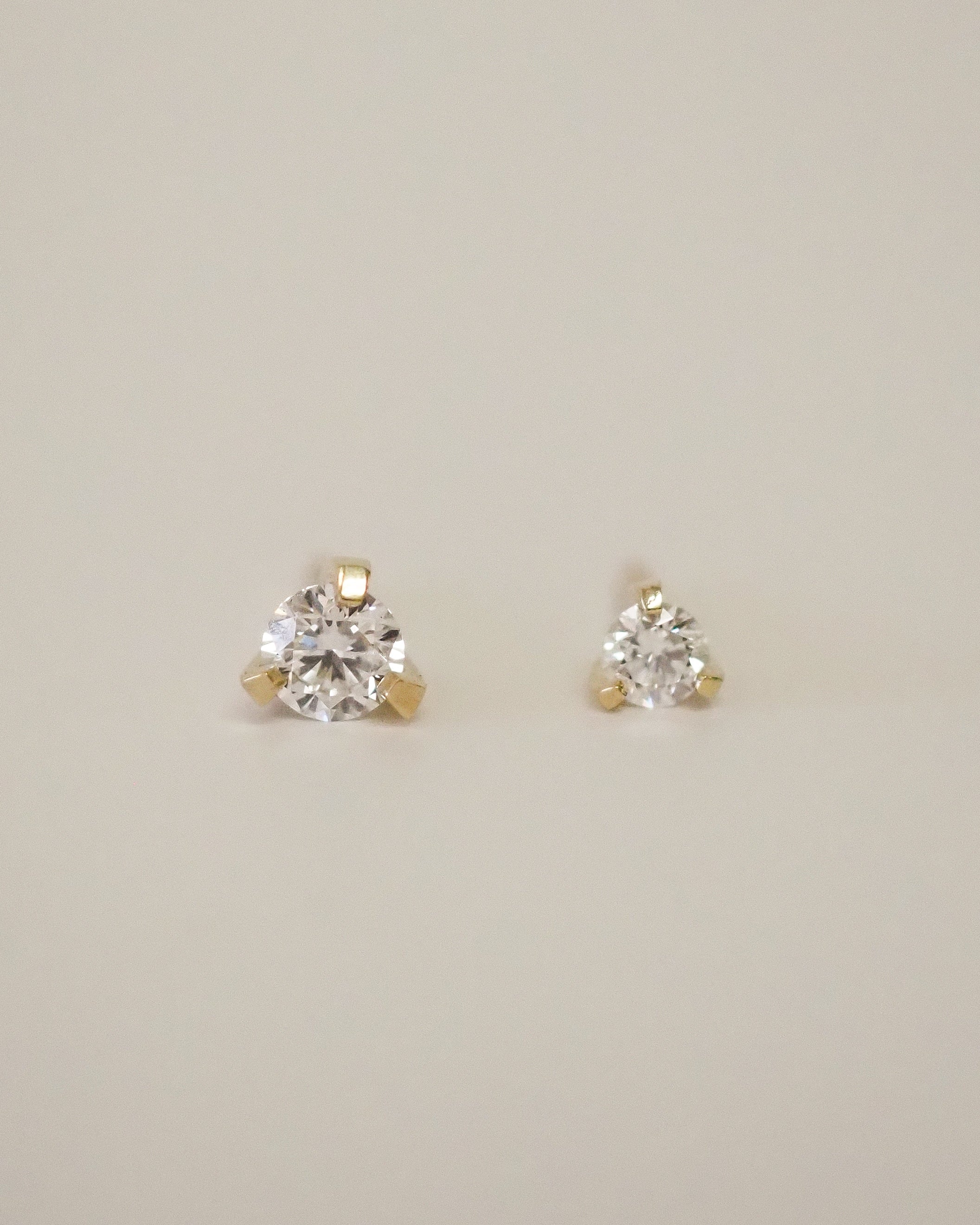 2 CT Round Halo & Pave Lab Grown Diamond Earring