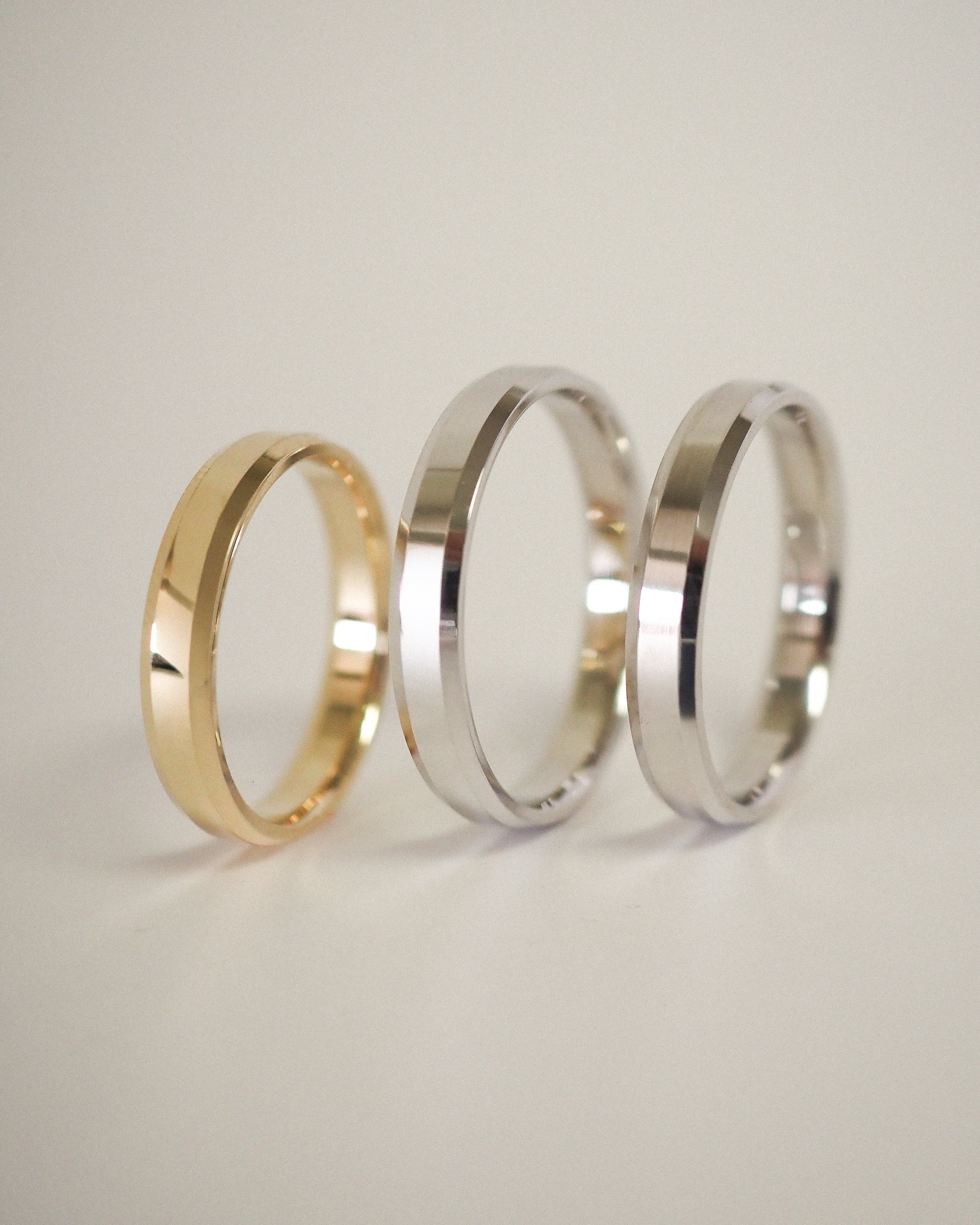 2 TCW Round Halo & Pave Lab Grown Diamond Mens Wedding Band