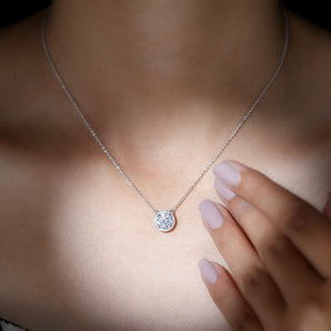 1.0 CT Round Cut Moissanite Necklace With Halo Style