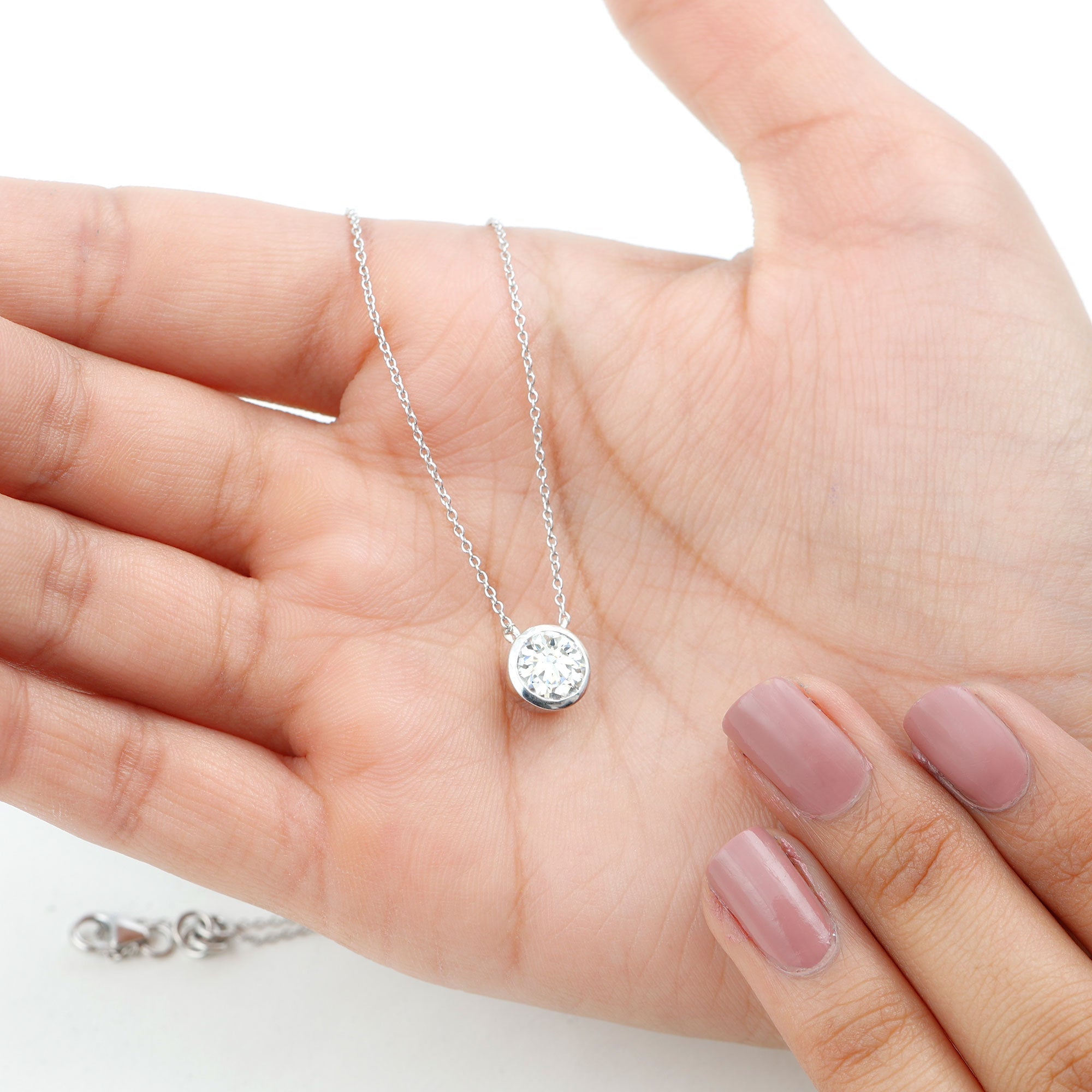 1.36 TCW Round Cut Moissanite Necklace With Bezel Style 3