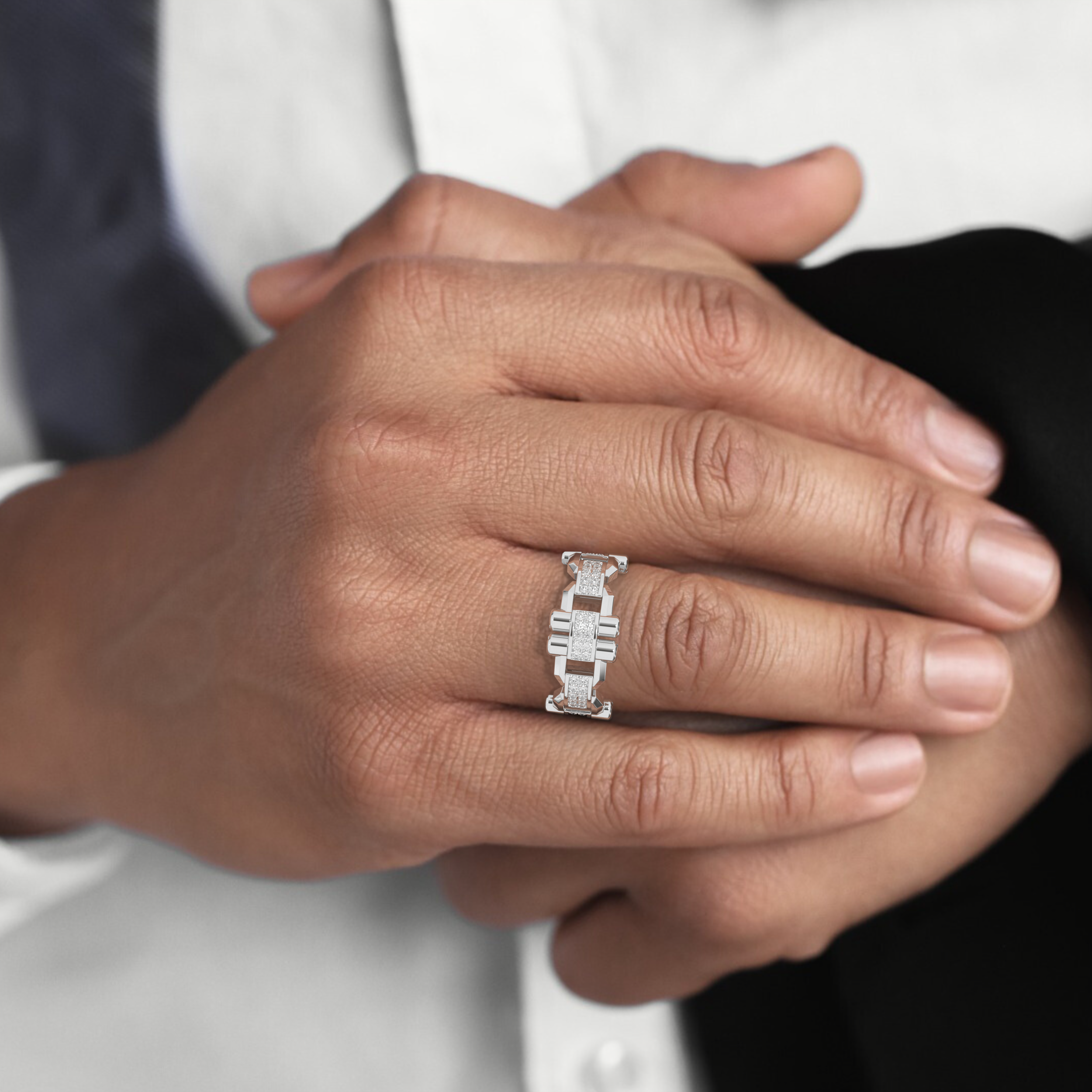 0.30 CT Elegant Round Moissanite Diamond Men's Wedding Band 22