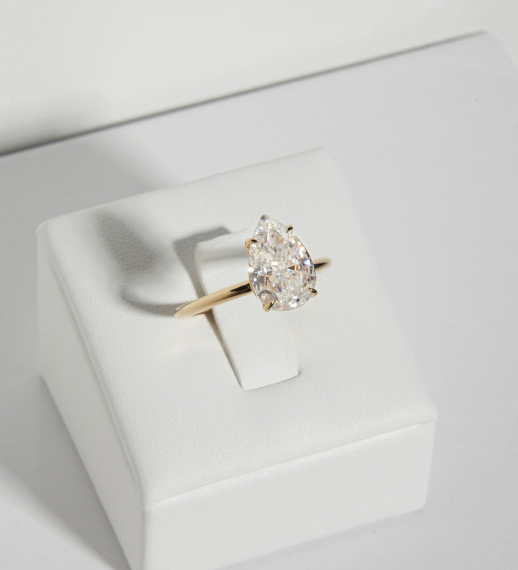 4 CT Pear Solitaire Lab Grown Diamond Engagement Ring
