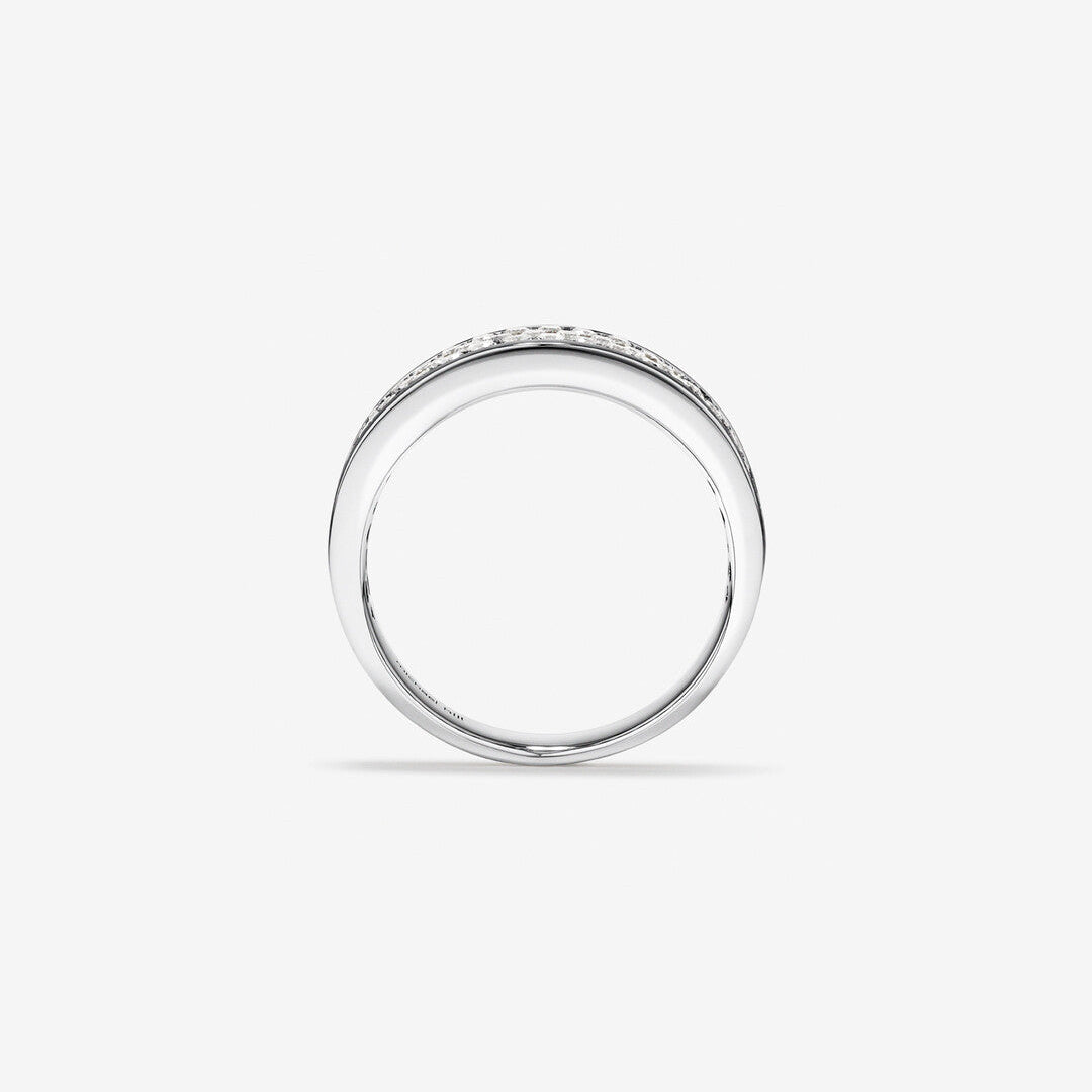 0.85 TCW Round Moissanite Pave Men's Wedding Band in Solid Gold 1