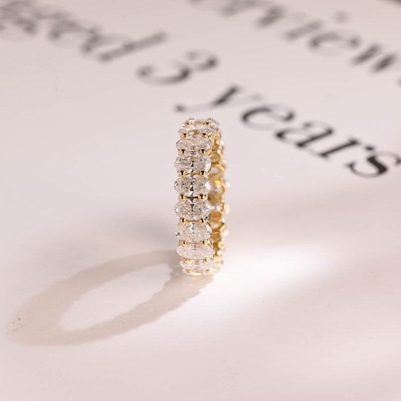 Stunning 0.5 TCW Oval Moissanite Stones Full Eternity Wedding Band 7