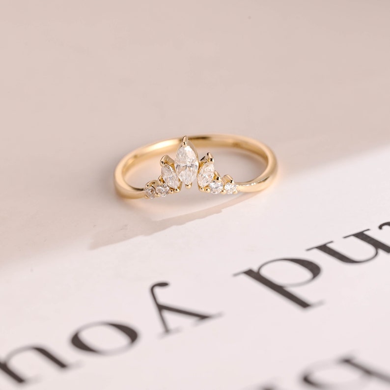 Stunning 0.2 TCW Marquise & Round Moissanite Stones Curved Wedding Bands 1
