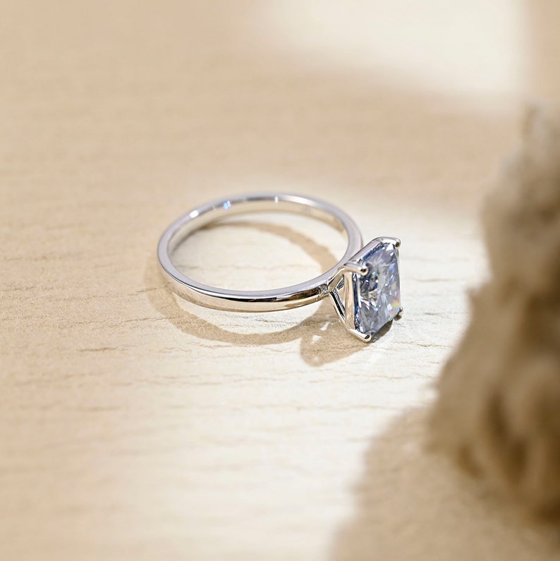 Stunning 4.0 CT Radiant Moissanite Engagement Ring with Solitaire Design 5