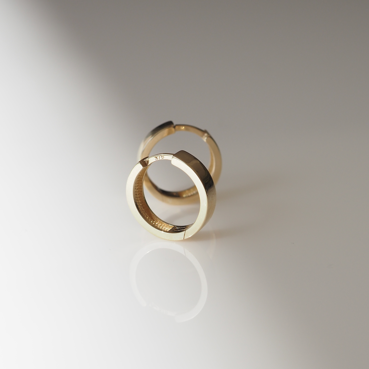 Square Huggies Earrings in Gold 2