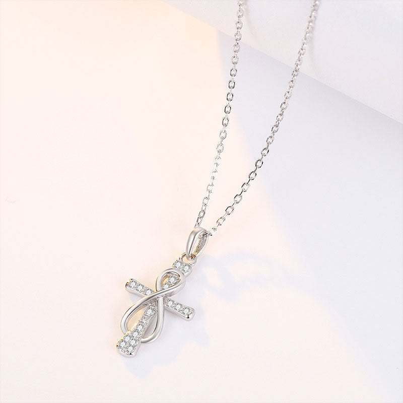 Round Cut Cubic Zirconia in 925 Sterling Silver Necklace 4