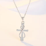 Round Cut Cubic Zirconia in 925 Sterling Silver Necklace 3