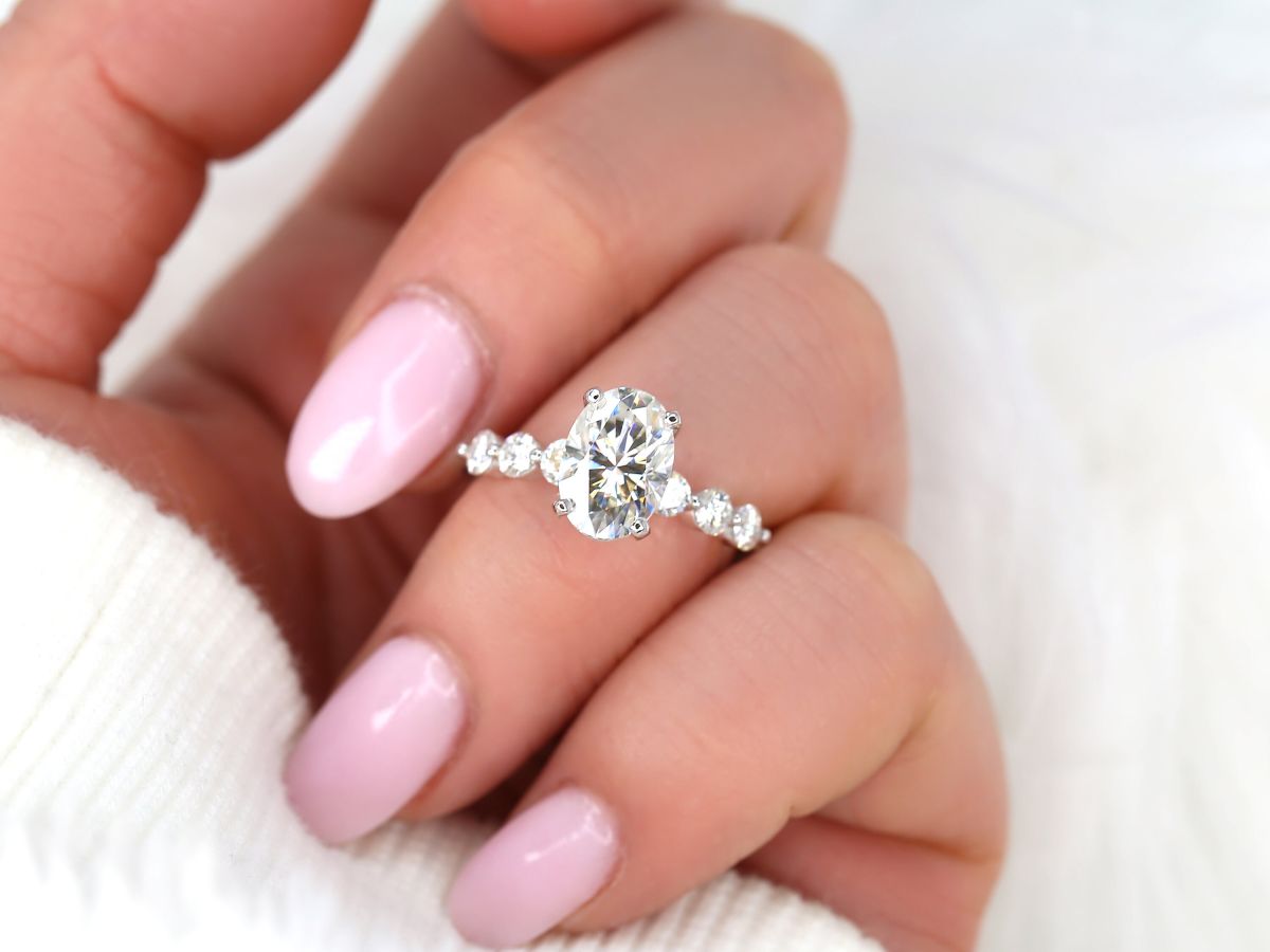 Stunning 2.5 CT Oval Moissanite Engagement Ring with Pave Design 7