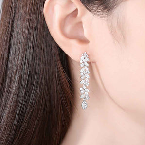 Round Cut Cubic Zirconia in 925 Sterling Silver Earrings