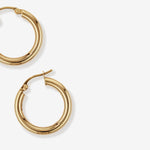 Round Cut Cubic Zirconia in 925 Sterling Silver Earrings 5