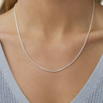 Round Cut Cubic Zirconia in 925 Sterling Silver Necklace 4