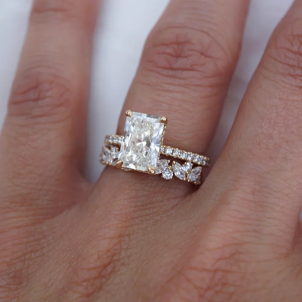 Stunning 0.4 TCW Marquise & Round Moissanite Stones Alternate Wedding Band 4