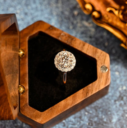 Stunning 3.0 CT Round Moissanite Engagement Ring with Halo Design 2