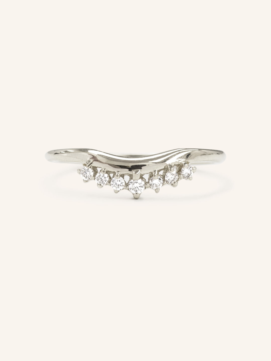Stunning 0.3 TCW Round Moissanite Stones Curved Wedding Band 3